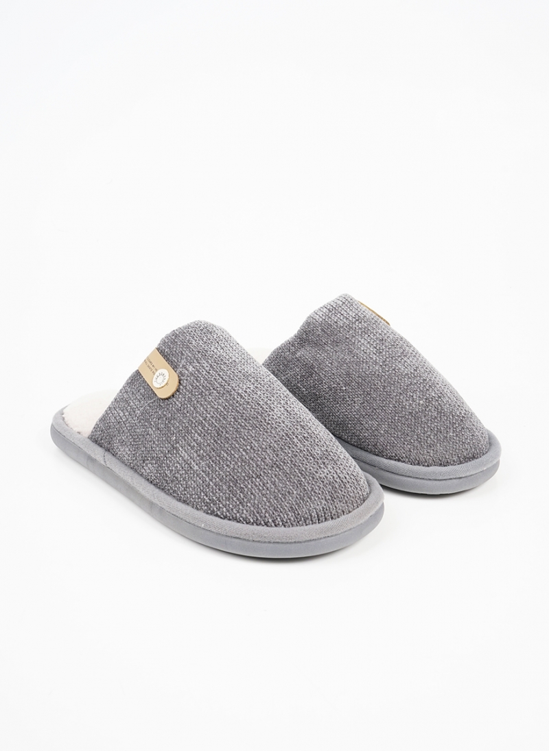 ΑΝΔΡΙΚΕΣ ΠΑΝΤΟΦΛΕΣ ΣΠΙΤΙΟΥ