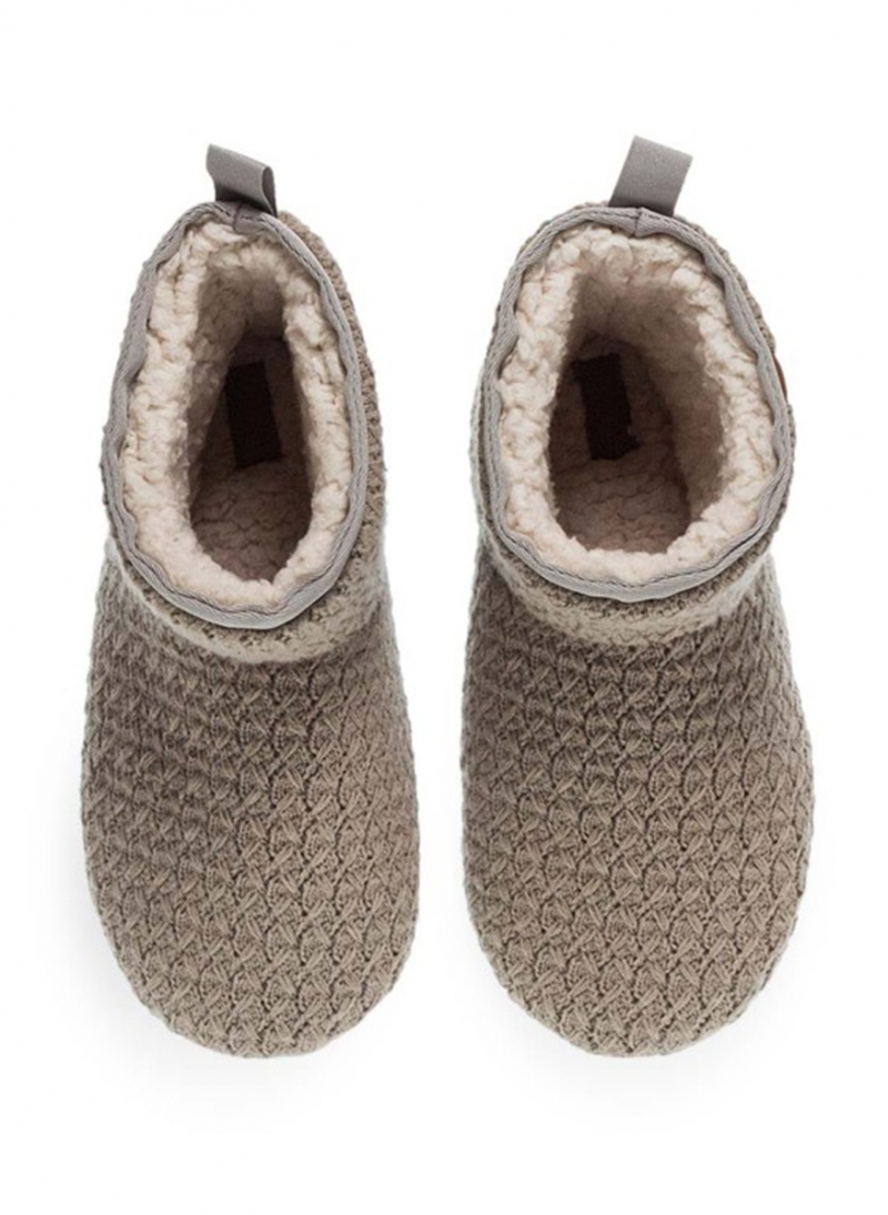 ΑΝΔΡΙΚΕΣ ΠΑΝΤΟΦΛΕΣ ΣΠΙΤΟΥ  PAREX