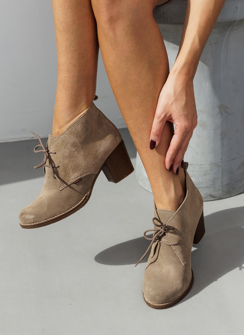 ΔΕΡΜΑΤΙΝΑ ΚΑΣΤΟΡΙ ΜΠΟΤΑΚΙΑ RAGAZZA