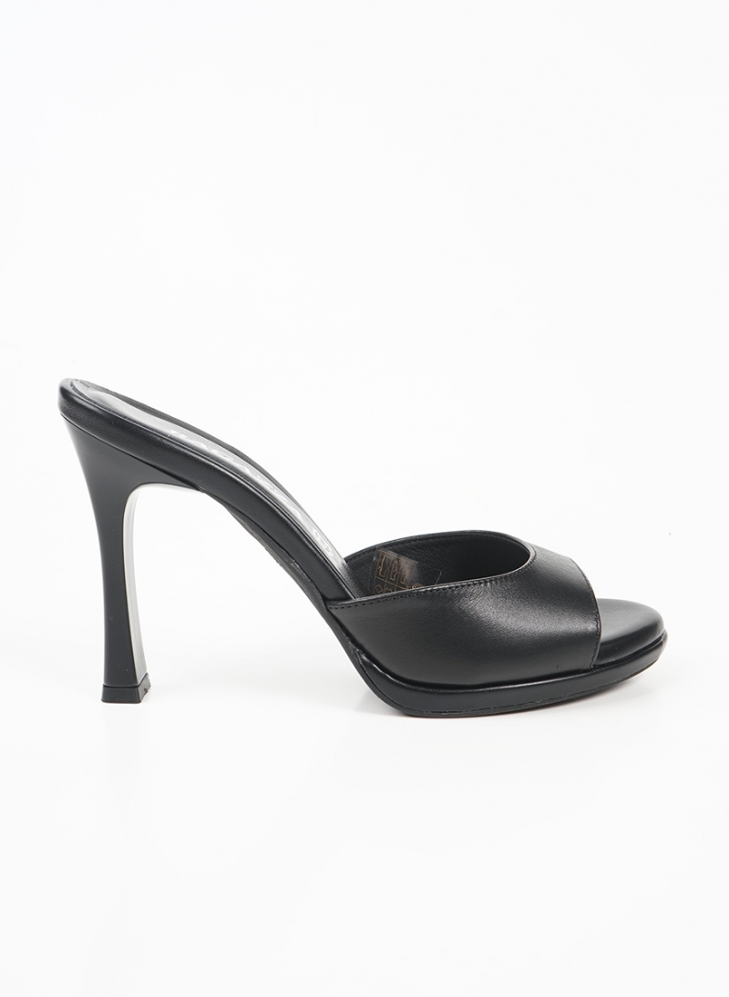 ΓΥΝΑΙΚΕΙΑ ΔΕΡΜΑΤΙΝΑ MULES ΕΛΛΗΝΙΚΗΣ ΚΑΤΑΣΚΕΥΗΣ RAGAZZA 0998