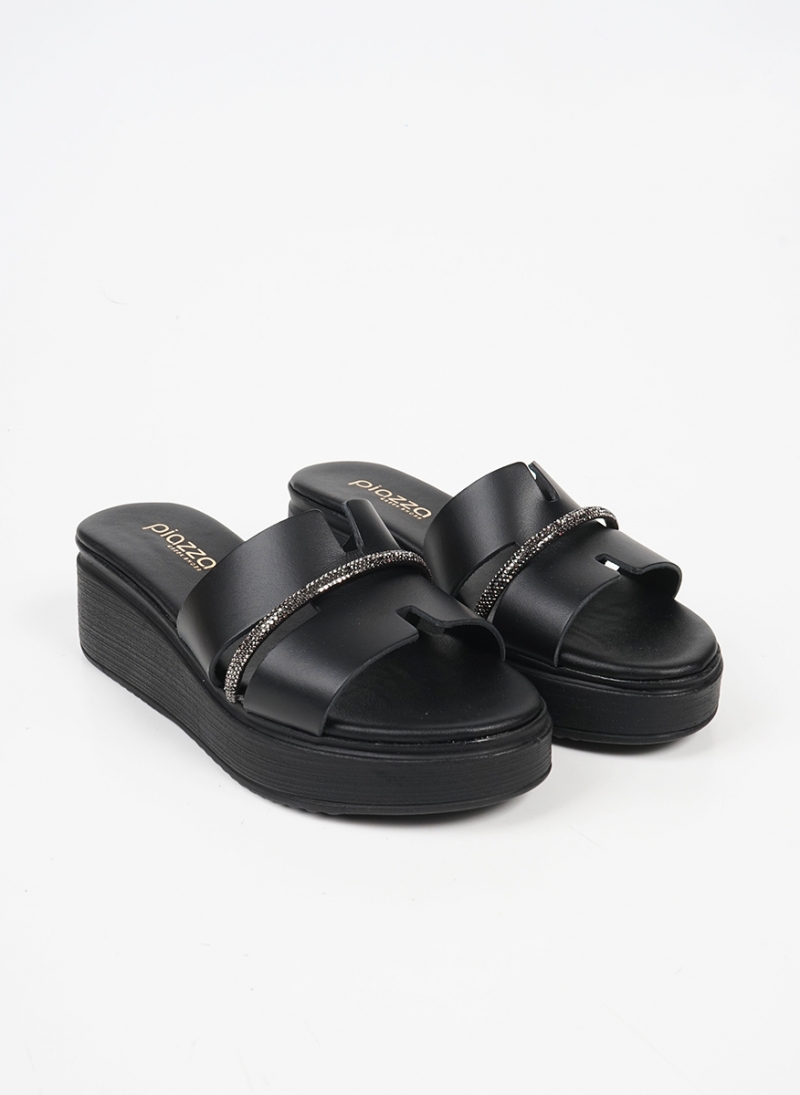 ΓΥΝΑΙΚΕΙΑ FLATFORM ΜΕ ΓEΩΜΕΤΡΙΚΗ ΦΑΣΑ ΚΑΙ STRASS