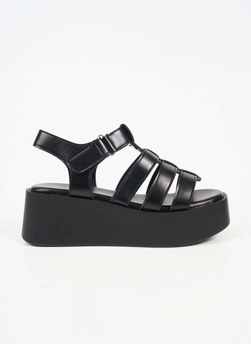 ΓΥΝΑΙΚΕΙΑ FLATFORM
