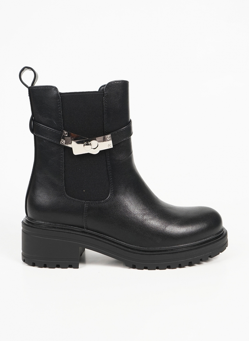 ΓΥΝΑΙΚΕΙΑ ΜΠΟΤΑΚΙΑ