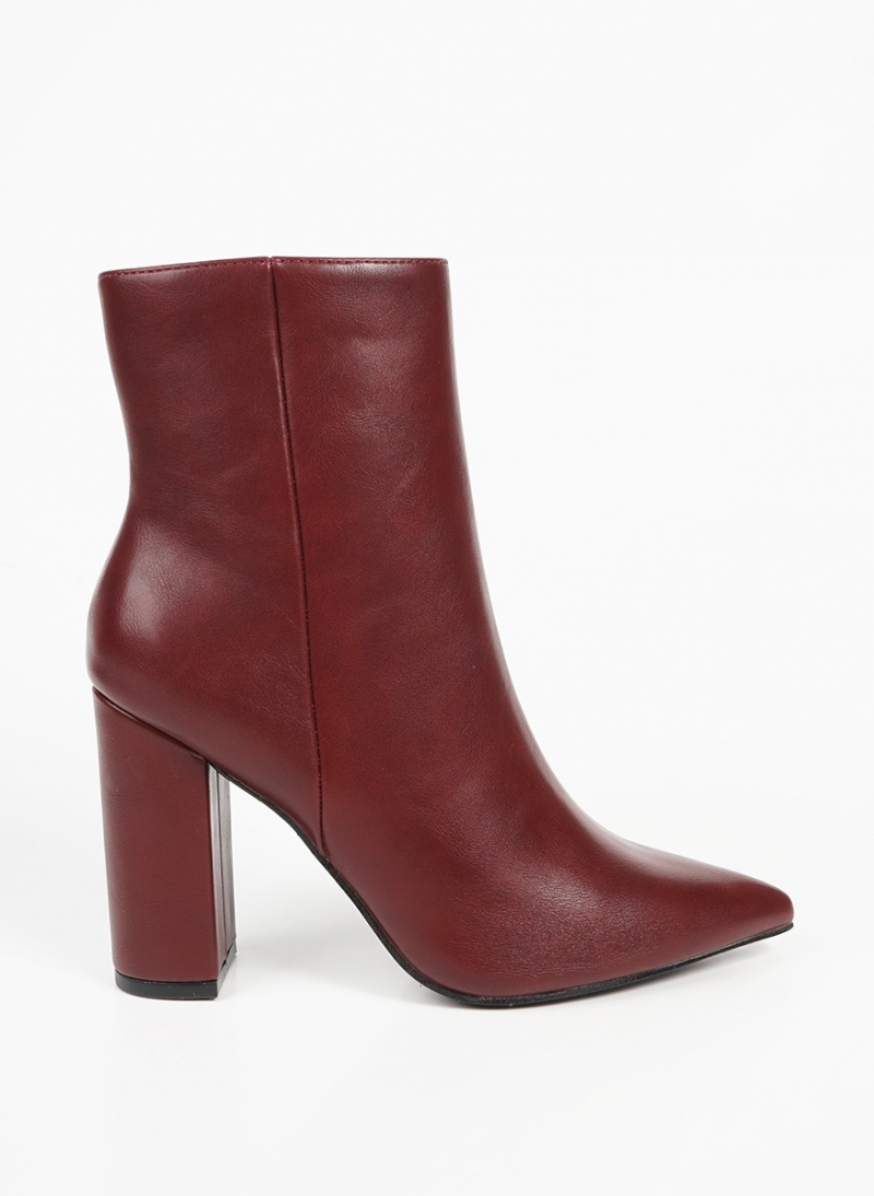 ΓΥΝΑΙΚΕΙΑ ΜΥΤΕΡΑ ΜΠΟΤΑΚΙΑ