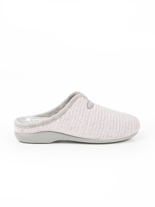 WOMEN'S SLIPPERS BY COMFY ANATOMIC