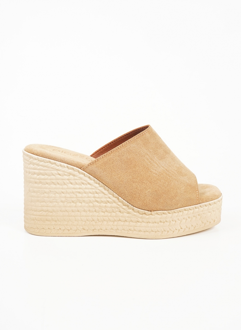 ΓΥΝΑΙΚΕΙΕΣ ΠΛΑΤΦΟΡΜΕΣ ΜΕ ΦΑΣΑ ΚΑΣΤΟΡΙ 11102