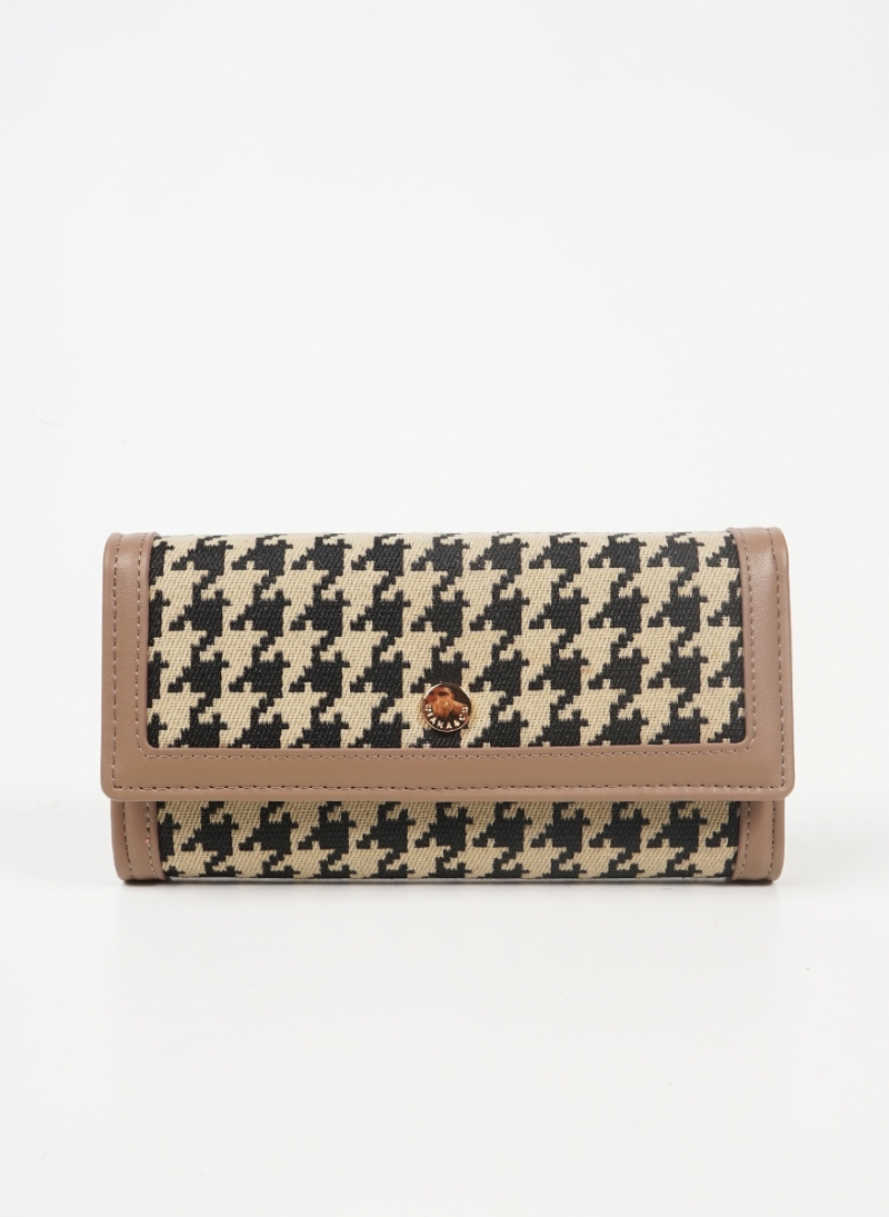 ΓΥΝΑΙΚΕΙΟ ΠΟΡΤΟΦΟΛΙ