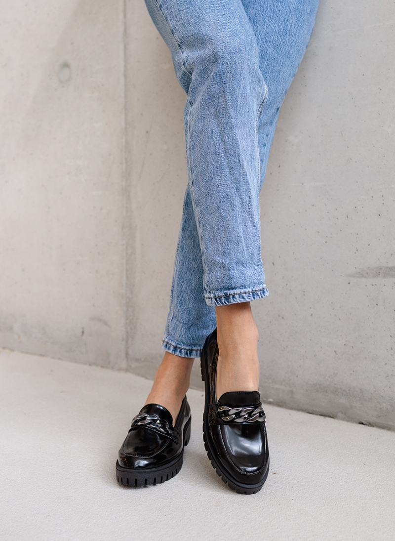 LOAFERS ΜΕ ΑΛΥΣΙΔΑ