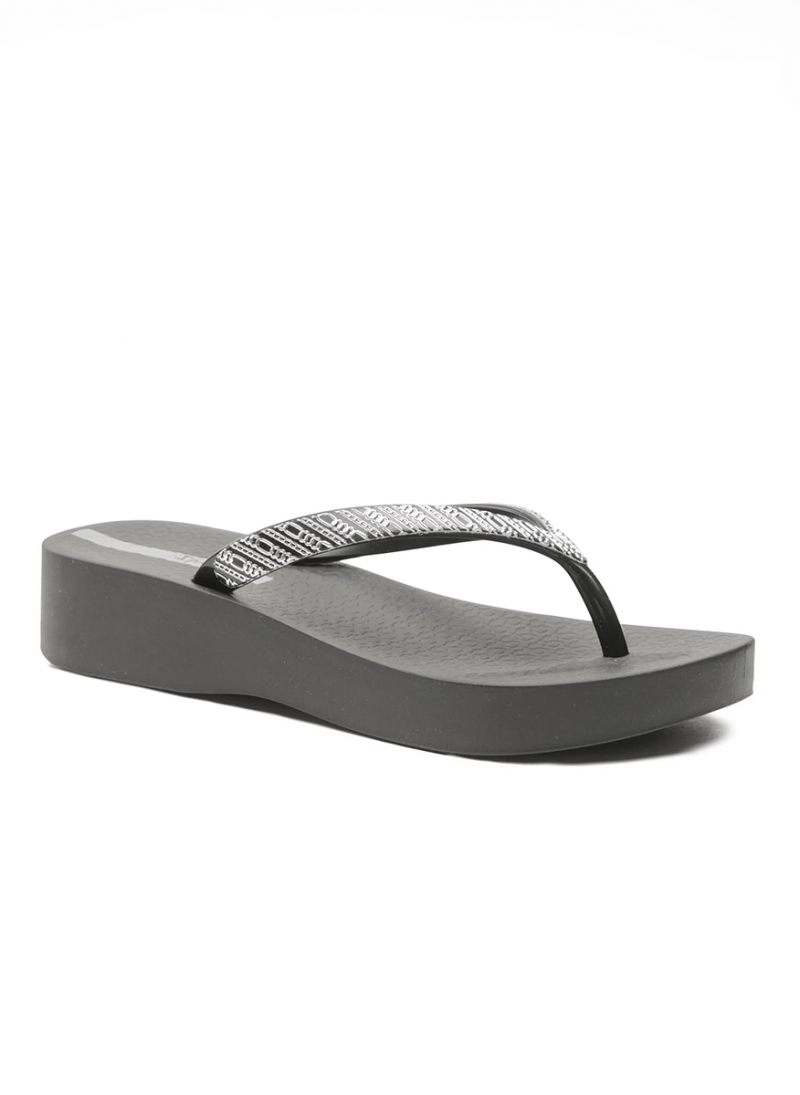 WEDGE FLIP FLOPS BY IPANEMA COMPANY