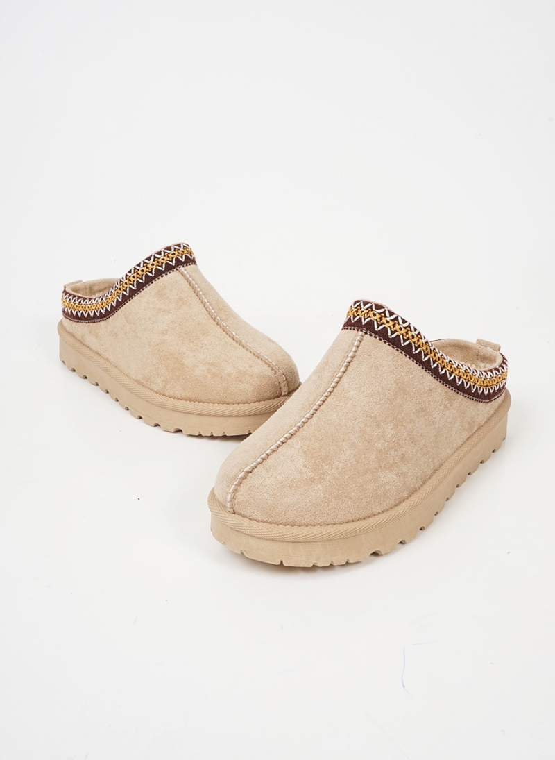 SLIPPERS ΜΕ ΚΕΝΤΗΜΑ ΚΑΙ  ΓΟΥΝΑ